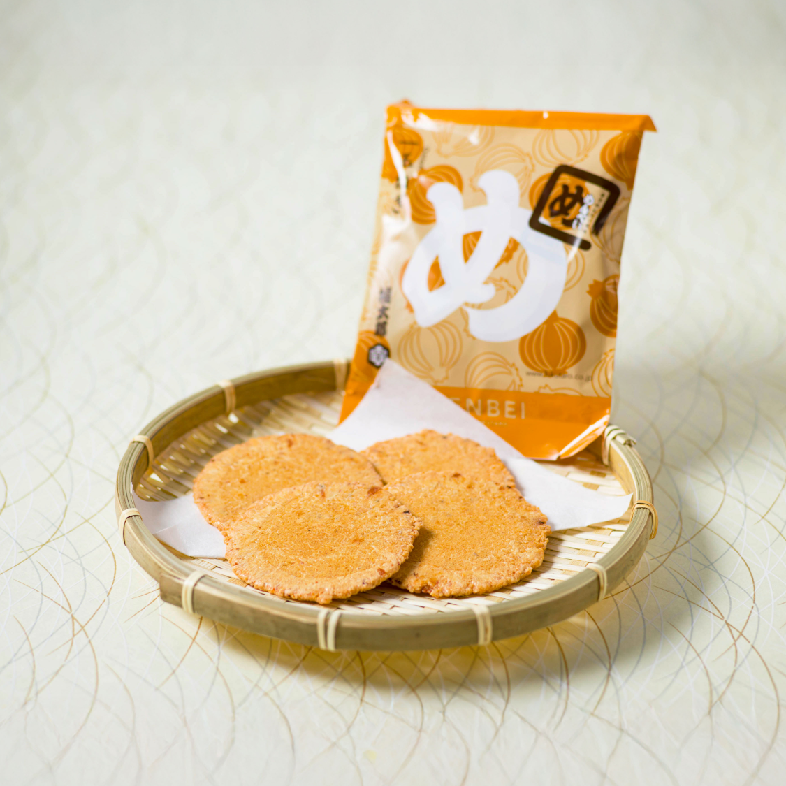 Menbei (onion) Rice Cracker