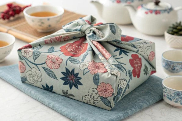 Gift Wrapping with Furoshiki: Eco-Friendly Elegance and Timeless Artistry